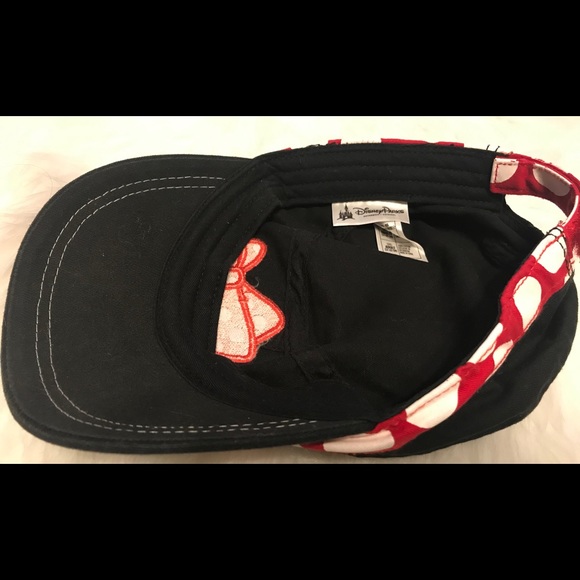 ❣️Disney Parks Minnie Mouse Graphic Edge Hat ❣️ - Picture 6 of 6
